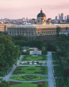Above the “Volksgarten” (People's Park) Vienna © Austrian National Tourist Office; Photo by Popp Hackner